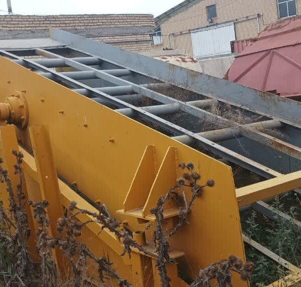 سرند 1.5*5 سه طبقه کارکرده ، دست دوم و استوک با قیمت خوب